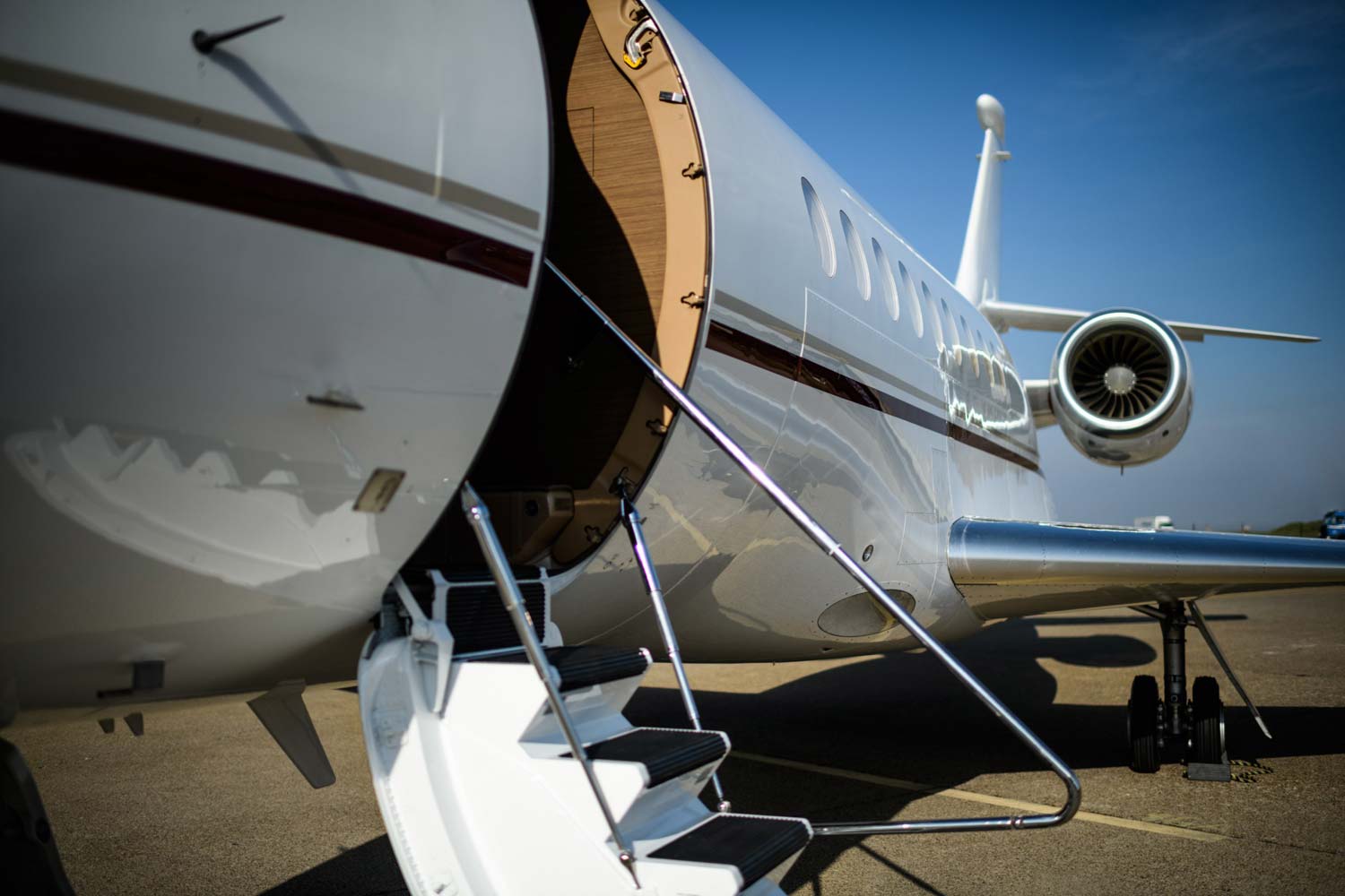 Private-Jet-Bookings